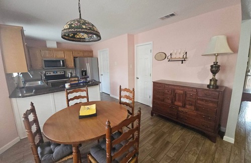 Morgans Point Resort House | Quiet cul-de-sac retreat close to the Belton Lake