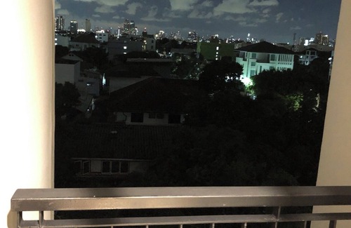 Rama 9 Apartment | Quiet environment in local area of Bangkok