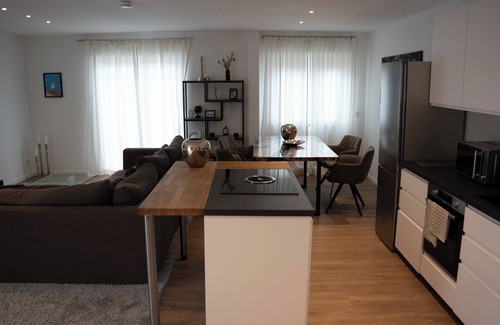 Rheinbach Apartment | Quiet, exclusively furnished apartment, centrally located in the city.