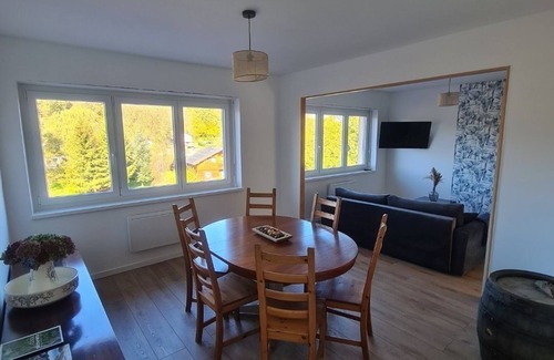 Troisfontaines Apartment | Quiet F4 apartment