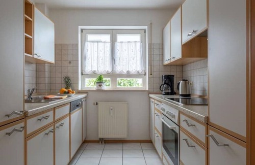 Unteruhldingen Apartment | Quiet, family-friendly apartment with 2 bedrooms near the lake