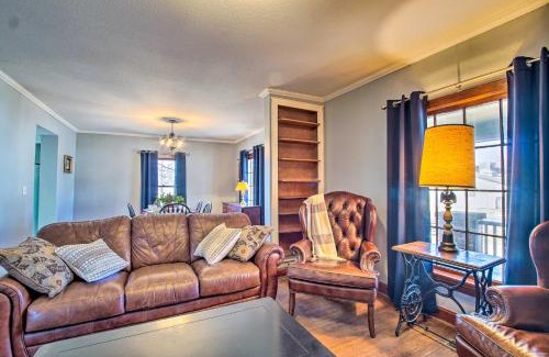 Osage City House | Quiet Family Home - 12 Miles to Pomona State Park!