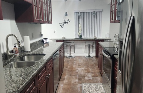 Farmington Hills House | Quiet Family Oasis in Farmington Hills, Sleeps 6-10. 20 miles from Downtown