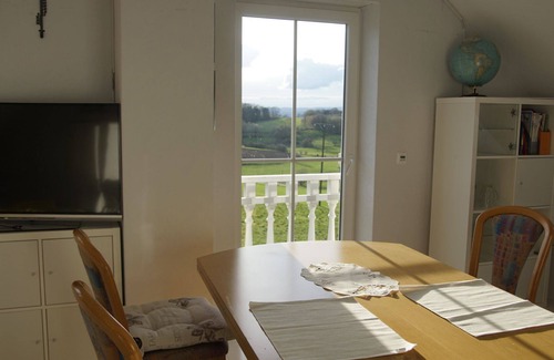 Willersdorf Apartment | quiet flat for a couple or little family with beautiful views