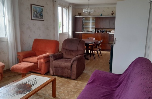 Saint-Etienne-de-Fougeres House | Quiet, 70s-style house with large garden in the heart of the Lot et Garonne region