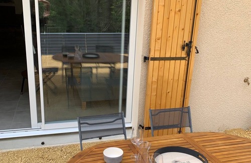 Saint-Julien-de-Peyrolas House | Quiet gîte, close to village shops, swimming and activities.