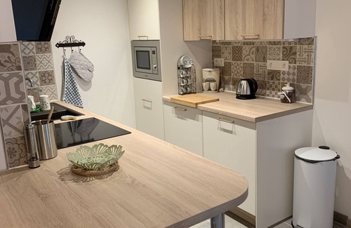 Meung-sur-Loire Apartment | Quiet, fully-equipped apartment in the heart of Meung/Loire