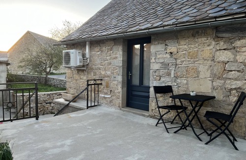 Vimenet House | Quiet, fully-equipped house