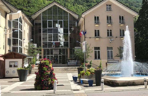Brides-les-Bains Apartment | Quiet, furnished, 3-star-rated studio at the foot of the 3 Vallées ski area.