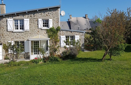 Genets House | Quiet gîte La mouette d'Andaine