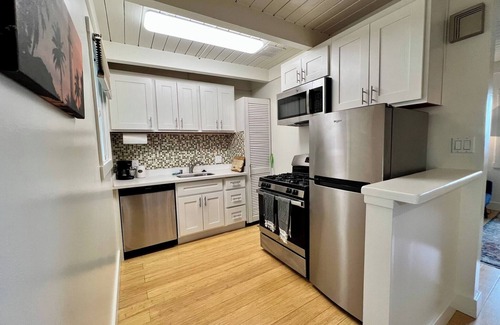 Belmont Bed & Breakfast | Quiet Garden Oasis | Sunset View | Parking | 1/1