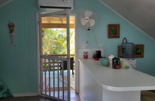 Spanish Wells Apartment | Quiet garden Retreat. Close to everything, especially the beach. Bikes, SUP's.