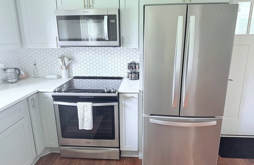 Pineywoods House | Quiet Getaway in Wimington, NC near golf course and beach