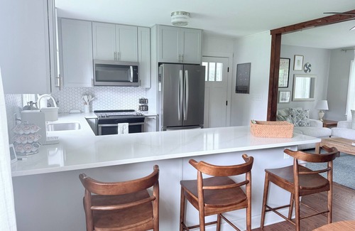 Pineywoods House | Quiet Getaway in Wimington, NC near golf course and beach