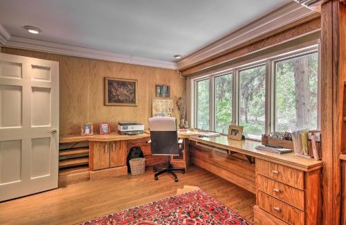 Long Green Apartment | Quiet Getaway with Deck 18 Mi to Downtown Baltimore