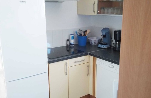 Plougrescant Apartment | Quiet gîte close to Pors Hir beach - ideal for families