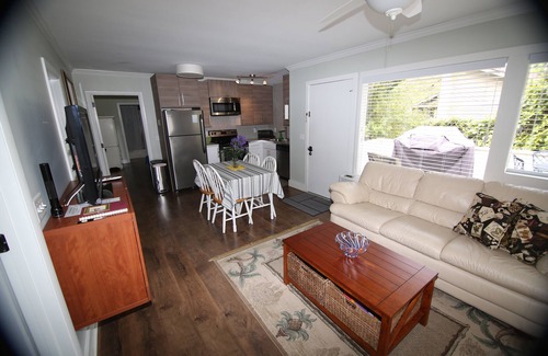 St. Simons Island Condo | Quiet, Great View of the Marsh, Free Wi-Fi!