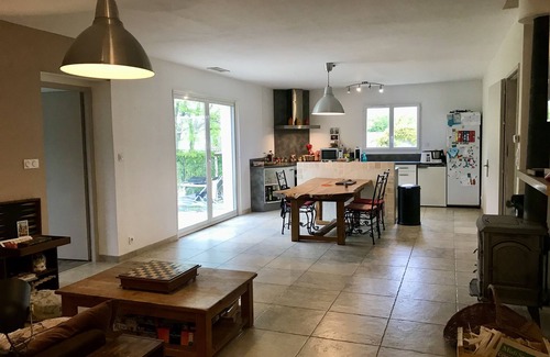 Serviers-et-Labaume House | Quiet, green house at the gateway to the Duchy of Uzès
