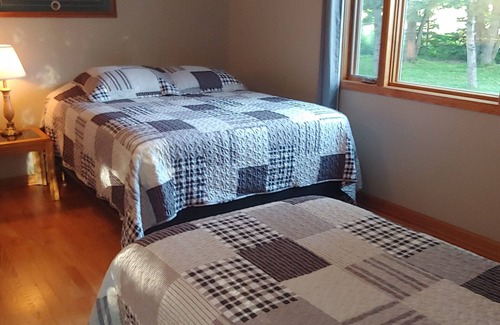 Hastings House | Quiet Guest Suite