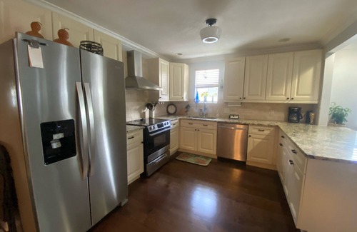 Riverside Heights House | Quiet Heights Home, easy walk or bike to Riverwalk & Downtown