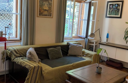 Belso-Ferencvaros Apartment | Quiet HOME by Central Market