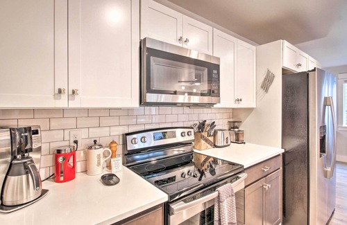 Livingston House | Quiet Home by Dtwn Livingston: Hike, Fish & Ski!