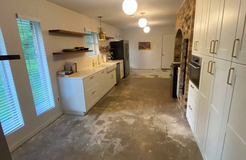 Mont Belvieu Apartment | Quiet home in Mont Belvieu