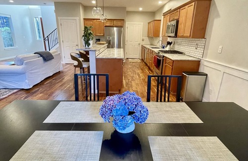 Cedar Mill House | Quiet home in NW Portland close to hiking and downtown
