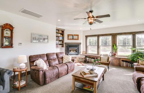 Glenn County House | Quiet Home Near Sacramento River Deck and Fire Pit