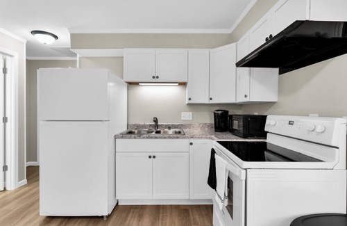 Penfield House | Quiet Home on the Outskirts of Urbana Near Local Restaurant