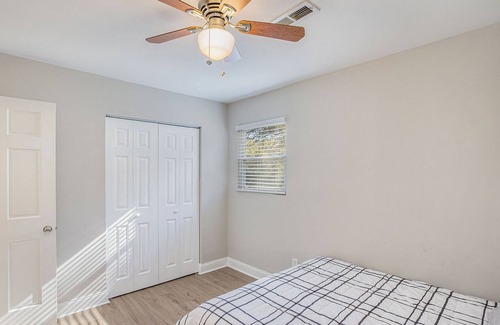 West Ashley House | Quiet Home on Tidal Creek