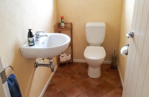 Paraparaumu Beach House | Quiet homestay, private room with own bathroom