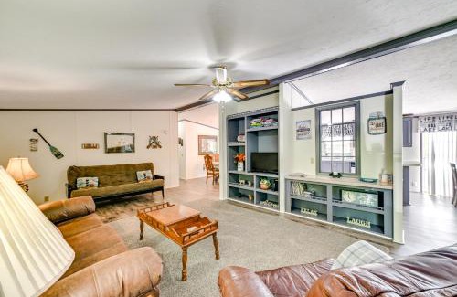 Cadiz House | Quiet Horseshoe Hill House By Lake Barkley!