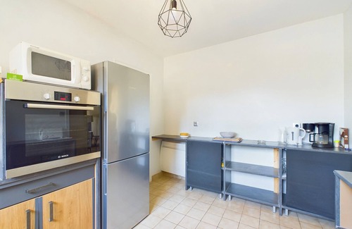Saint-Hilaire-de-Riez Ski Chalet | Quiet house for 6 with garden