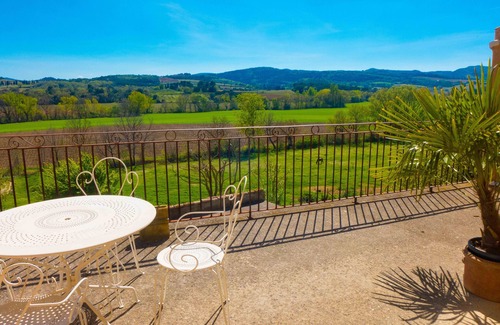 Loupia House | Quiet house classified 3* with private pool and air conditionning near Limoux