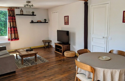 Thorigny-sur-Marne House | Quiet house Disney 15 min drive and close to train station to Paris
