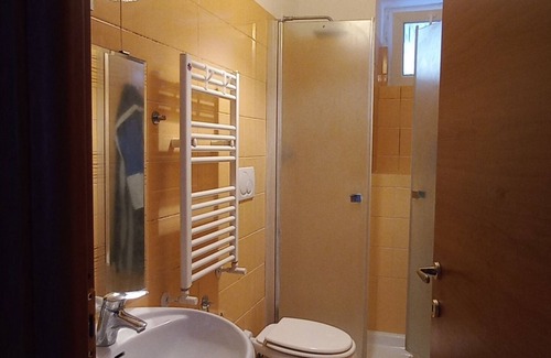 Zona LIII Tomba di Nerone Apartment | Quiet house in a green setting a stone's throw from the center.