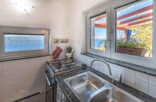 Celina House | Quiet house in a stone village with panoramic sea views