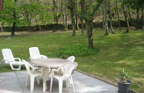 Pont-de-Labeaume House | QUIET HOUSE NEAR RIVER