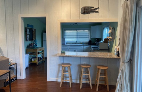 Matagorda House | Quiet In-Town Home