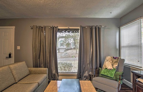 North Kansas City House | Quiet Kansas City Home ~6 Miles to Downtown!