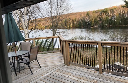 Highlands East Cottage | Quiet Lakefront Getaway - with Hot Tub & Wifi at Waters Edge 160 ft of Shoreline
