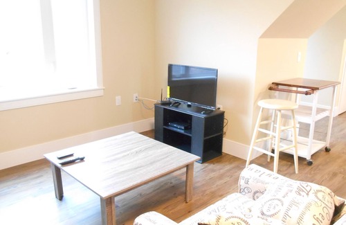 Cole Harbour Apartment | Quiet lakefront location in Cole Harbour, Dartmouth Nova Scotia