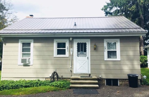 Cassadaga Cottage | Quiet Lakefront property on Cassadaga Lake WiFi & 2 car parking.