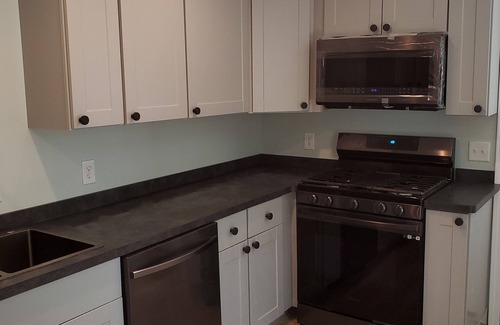 Dunkirk Cottage | Quiet lakeview deluxe cottage borders bird santuary 250 feet from the beach.