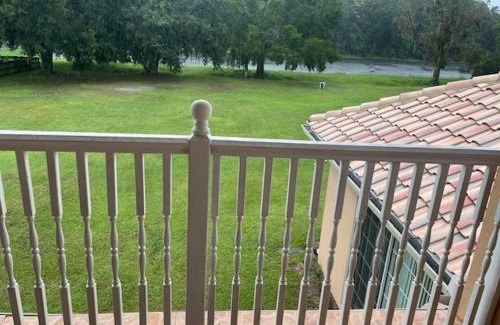 Wesley Chapel House | Quiet Lakeview Home in Wesley Chapel