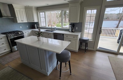 Marstons Mills House | Quiet Little Pond and Mystic Lake view on private Road on Marstons Mills