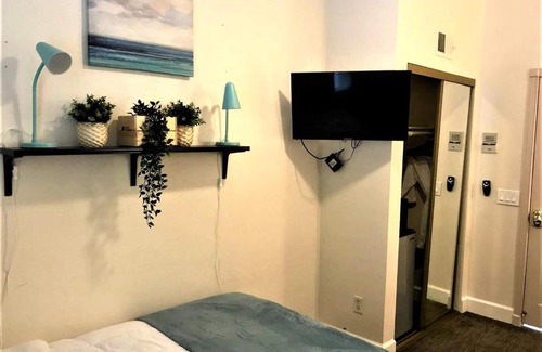 Cortez Hill House | QUIET LITTLE STUDIO DOWNTOWN