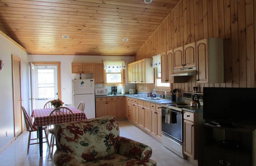 Bass Harbor Cottage | Quiet, Modern Island Getaway Cottage Close to Ocean