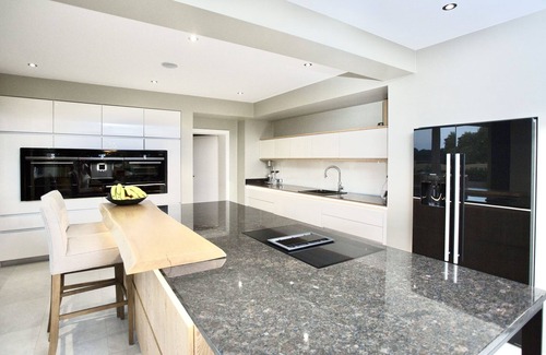 Essen Villa | Quiet, modern villa surrounded by greenery (exclusive)